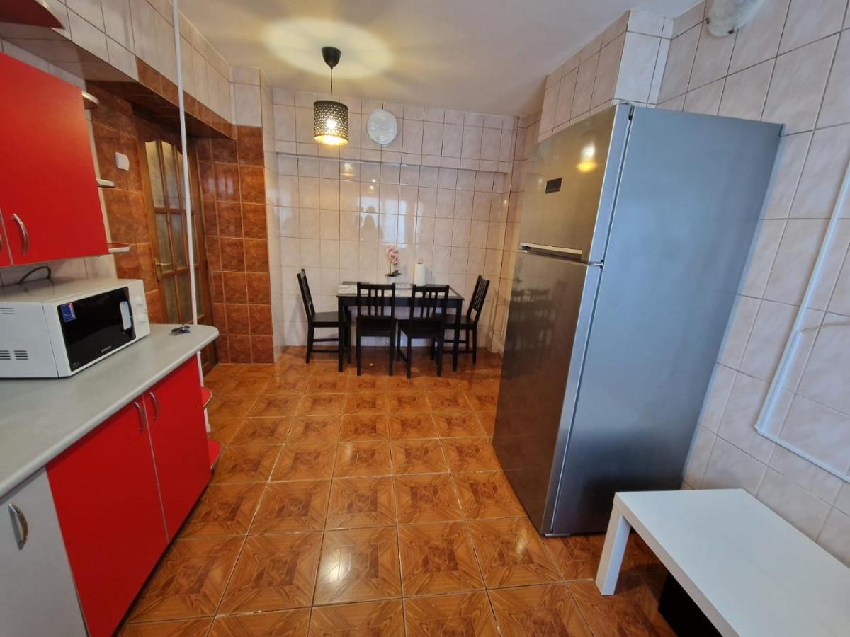 Apartment Piata Muncii With A View Bucharest Luaran gambar